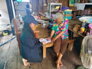 ศพอ.พระประแดง ลงพื้นที่เก็บข้อมูลผู้ประสบปัญหาทางสังคมในพื้นที่อำเภอพระสมุทรเจดีย์ จังหวัดสมุทรปราการ