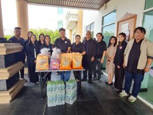 ศพอ.พระประแดง ลงพื้นที่มอบถุงยังชีพ กลุ่มเปราะบางในพื้นที่เทศบาลตำบลแหลมฟ้าผ่า และองค์การบริหารส่วนตำบลแหลมฟ้าผ่า จังหวัดสมุทรปราการ