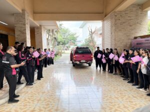 ศพอ.พระประแดง เข้าร่วมโครงการ อพม. ร่วมใจพากลุ่มเปราะบางรีสตาร์ทชีวิตเข้าถึงสิทธิเพื่อถวายเป็นพระราชกุศลแด่พระพันปีหลวง จังหวัดสมุทรปราการ